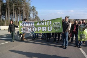 13-Aralik-Kuzey-Ormanlari-3-Kopru-Eylemi (5)