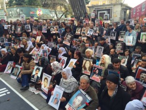 cumartesi-anneleri-572.eylem-AA