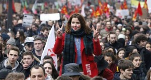 fransa öğrenciler eylem