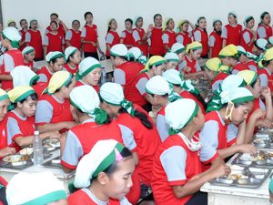 endonezya-isciler-greve-cikti-aa